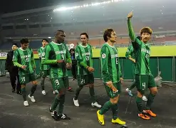 中国球队勇夺亚冠胜利，向决赛冲刺的简单介绍