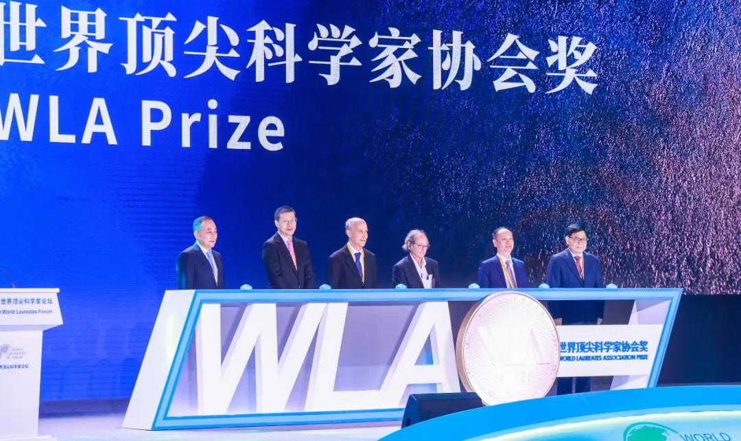 欧洲豪门势不可挡，锋线进攻威震世界